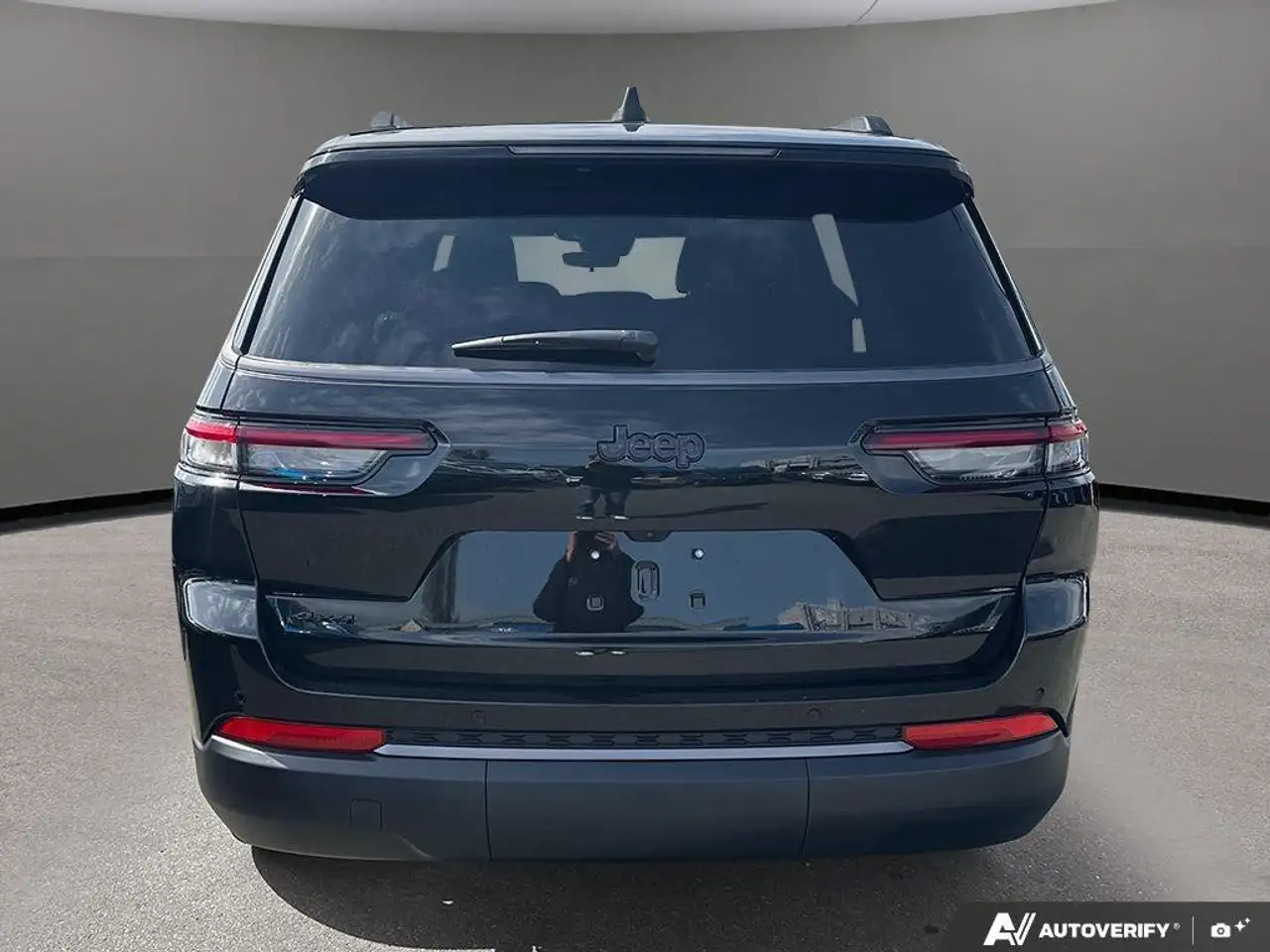 Jeep Grand Cherokee photo Jeep Grand Cherokee