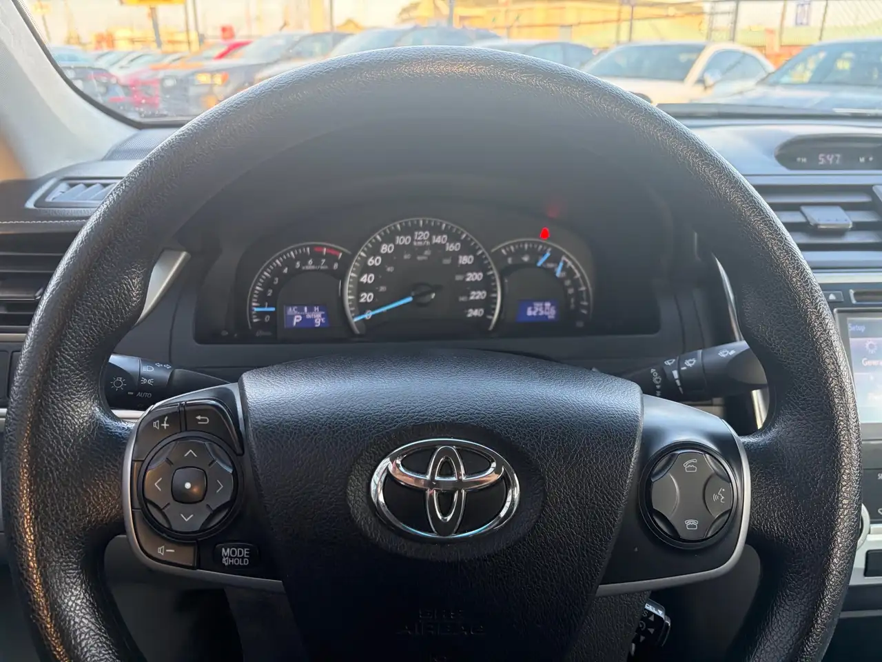 Toyota Camry fotografie Toyota Camry