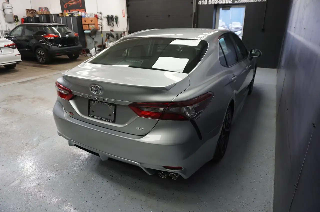 Toyota Camry снимка Toyota Camry