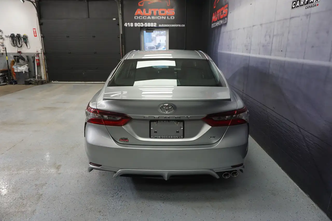Toyota Camry снимка Toyota Camry