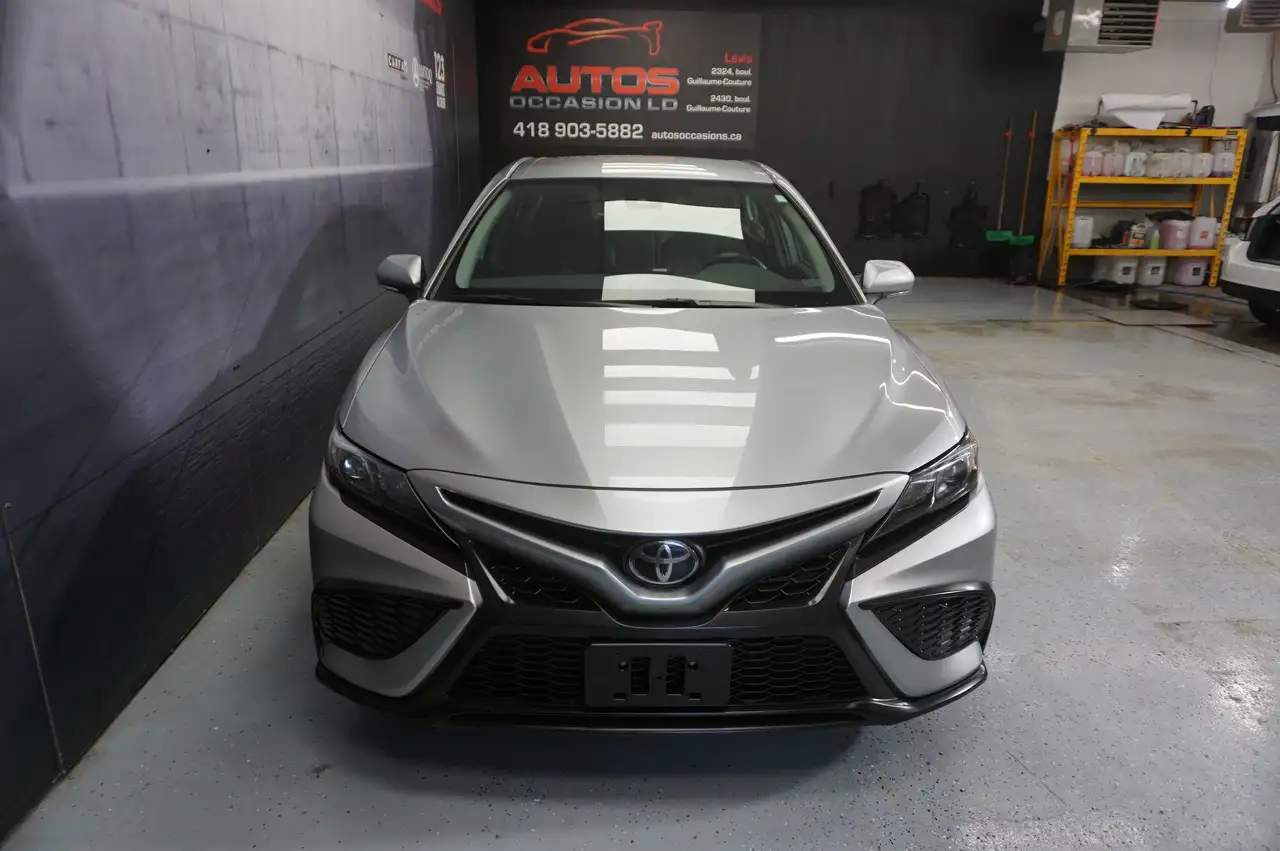 Toyota Camry снимка Toyota Camry
