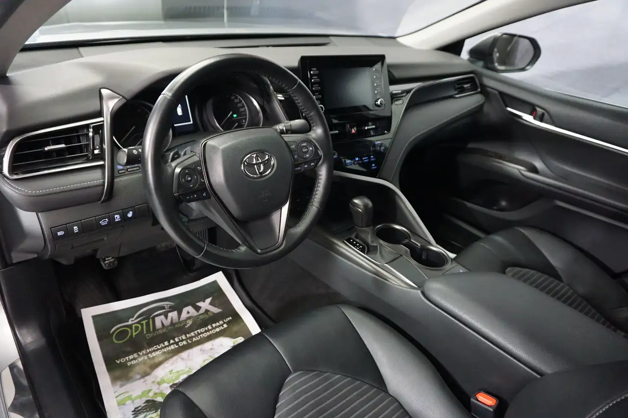 Toyota Camry снимка Toyota Camry