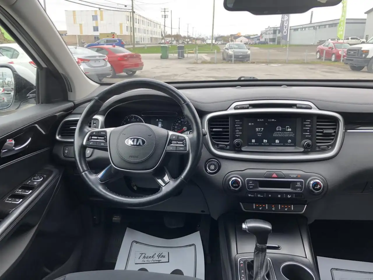 Kia Sorento photo Kia Sorento