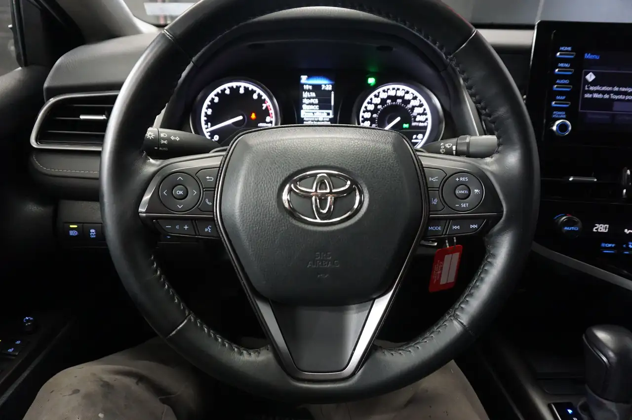Toyota Camry снимка Toyota Camry
