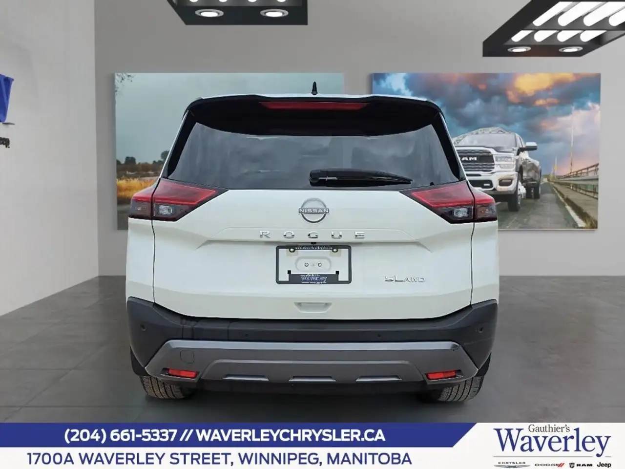 Nissan Rogue снимка Nissan Rogue