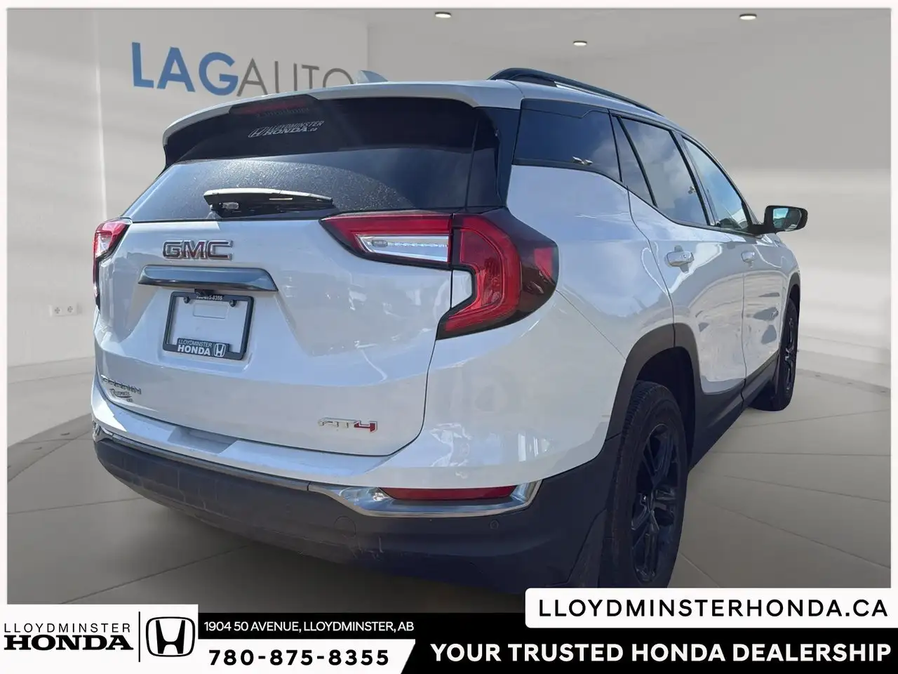 GMC Terrain photo GMC Terrain