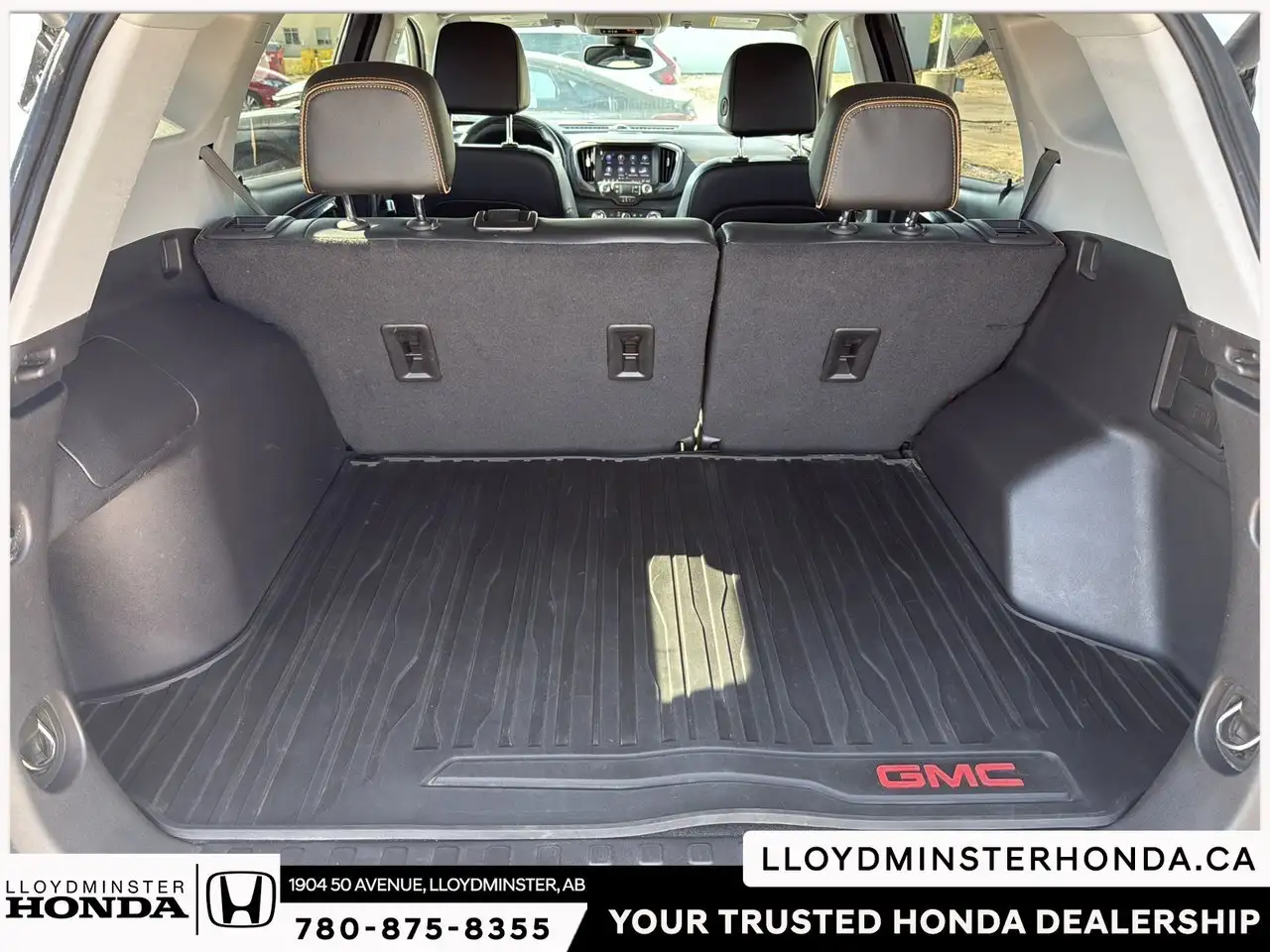 GMC Terrain photo GMC Terrain