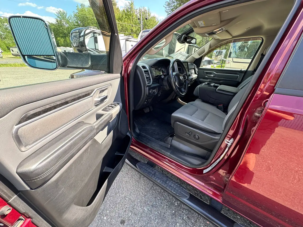 RAM 1500 photo RAM 1500