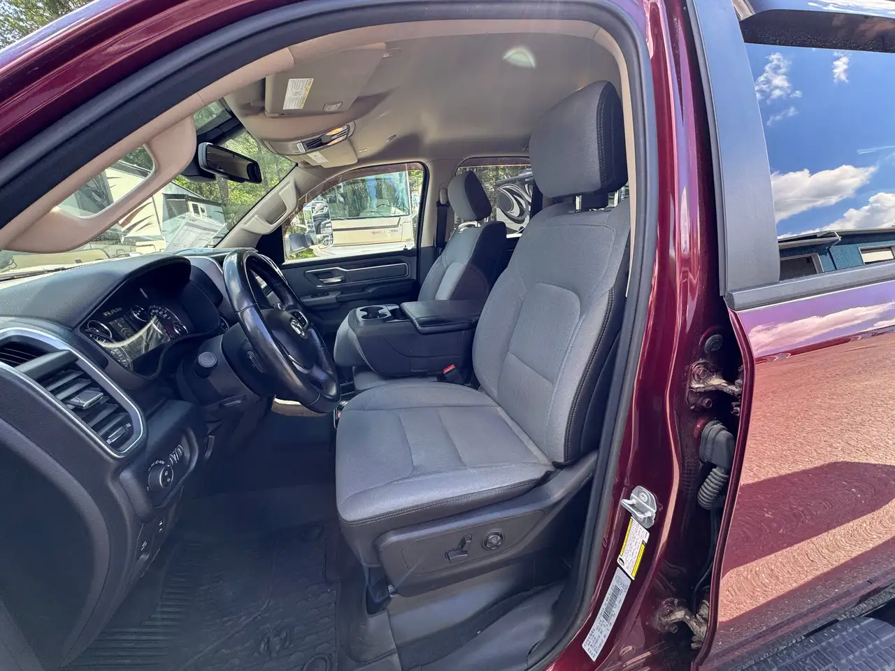 RAM 1500 photo RAM 1500