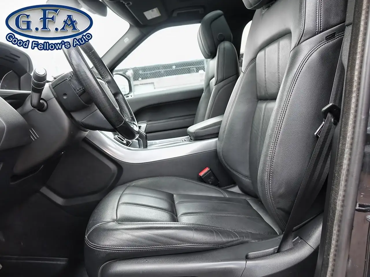 Land Rover Range Rover Sport снимка Land Rover Range Rover Sport