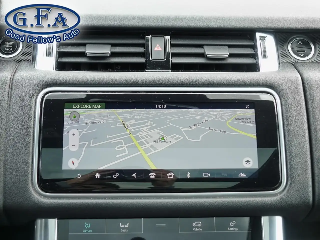 Land Rover Range Rover Sport снимка Land Rover Range Rover Sport