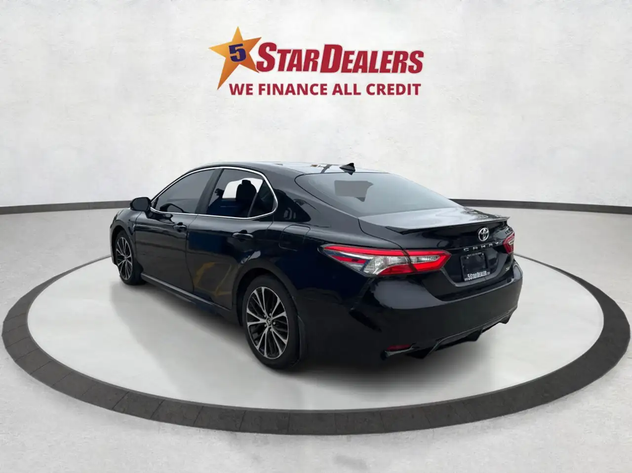 Toyota Camry снимка Toyota Camry