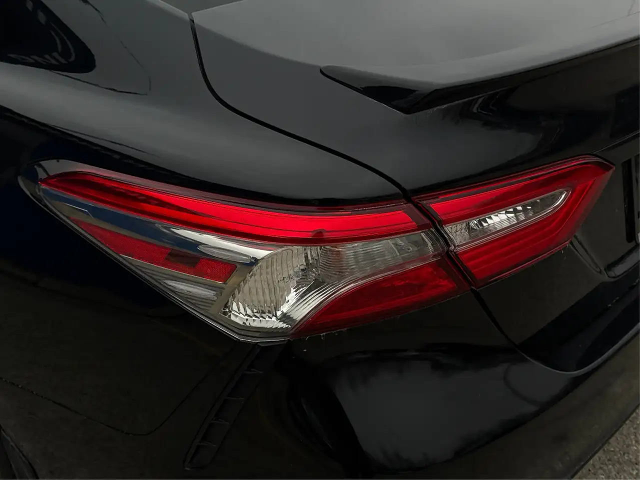 Toyota Camry снимка Toyota Camry