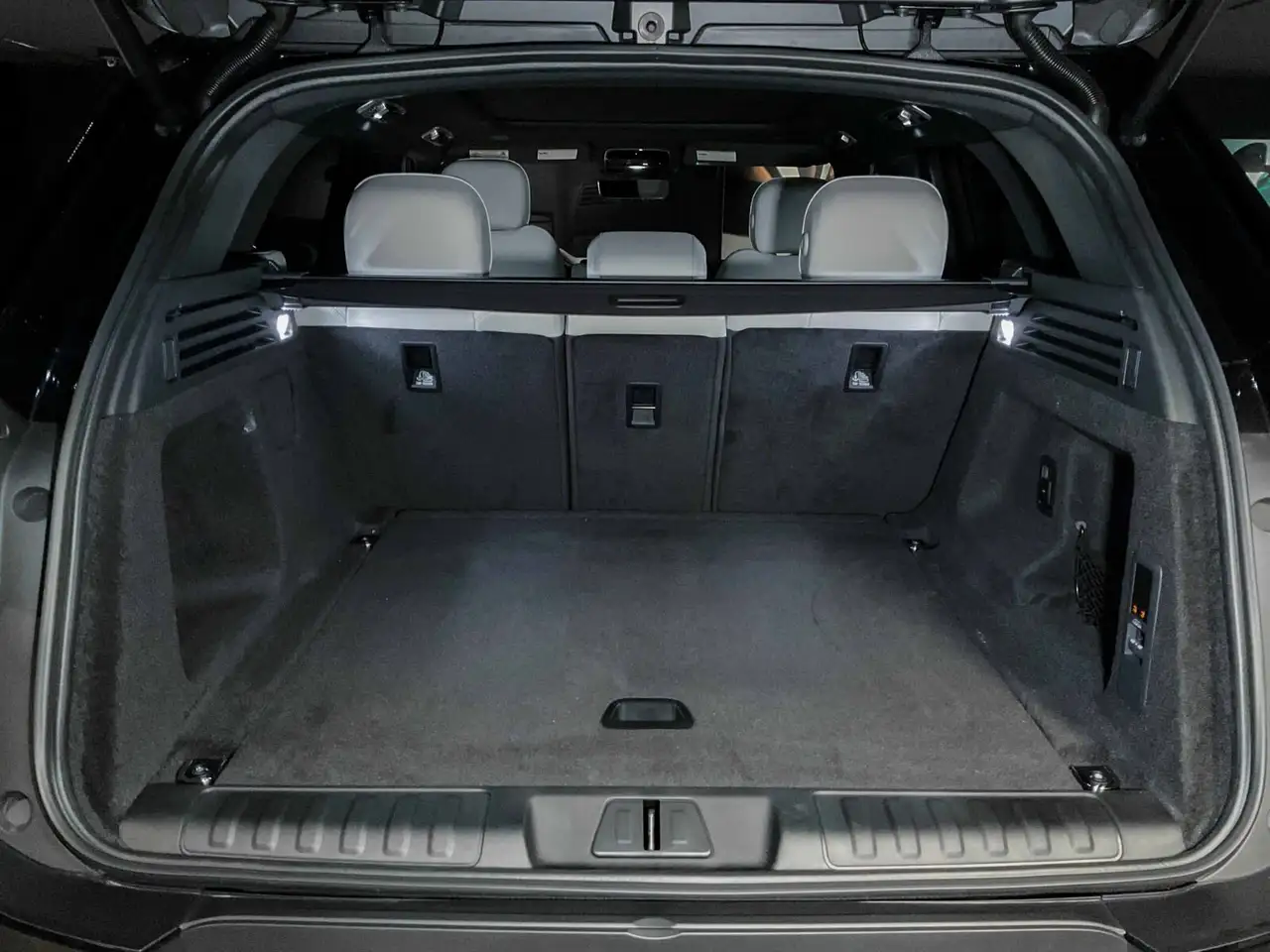 Land Rover Range Rover Sport снимка Land Rover Range Rover Sport