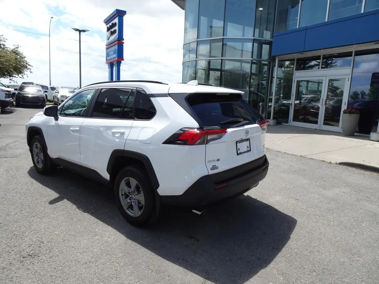 Toyota RAV 4 photo Toyota RAV 4