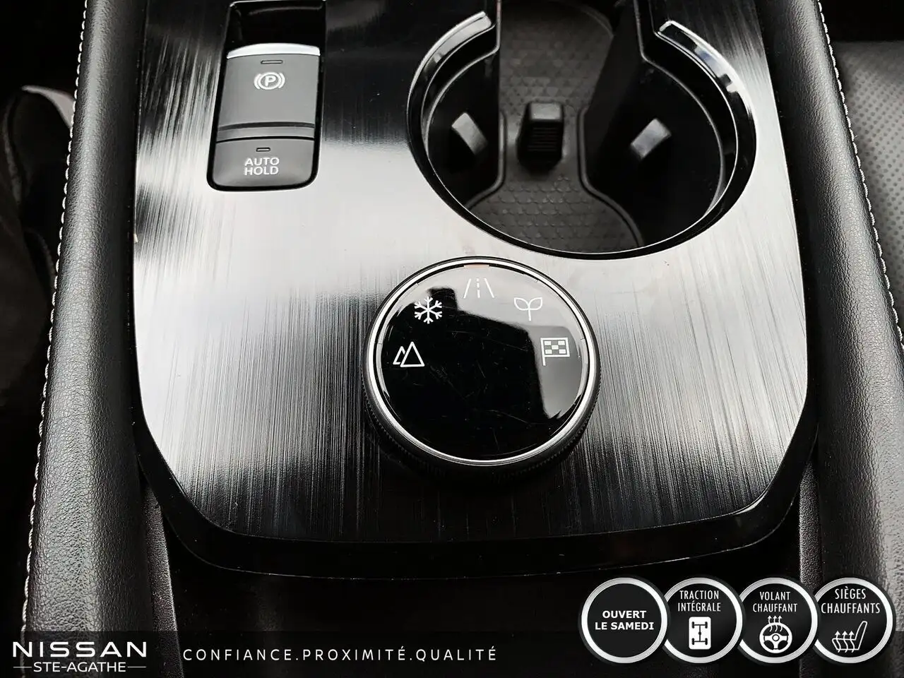 Nissan Rogue photo Nissan Rogue