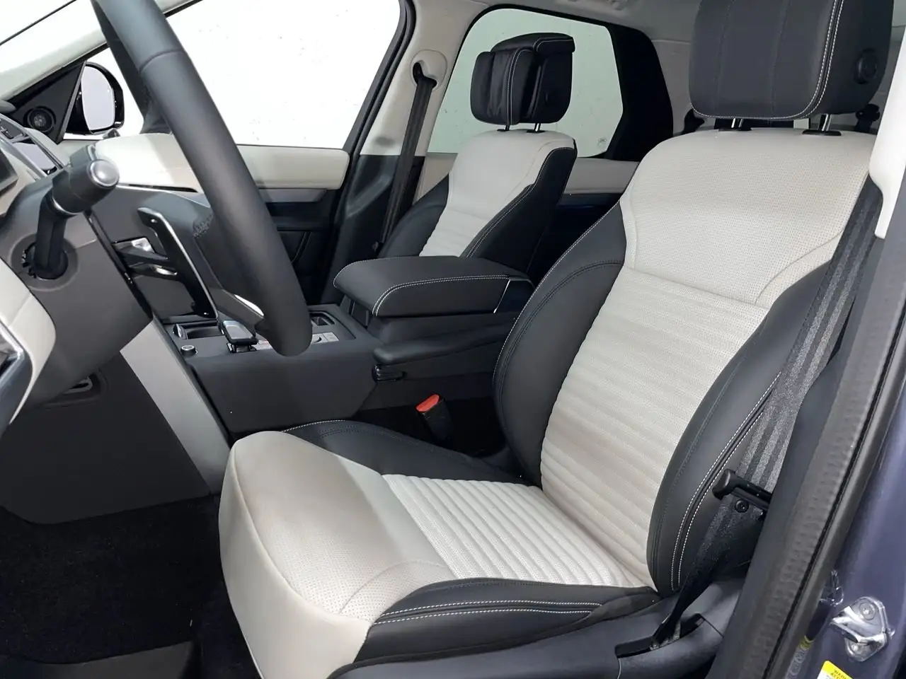 Land Rover Discovery снимка Land Rover Discovery