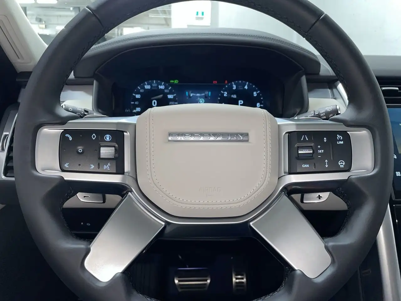 Land Rover Discovery снимка Land Rover Discovery