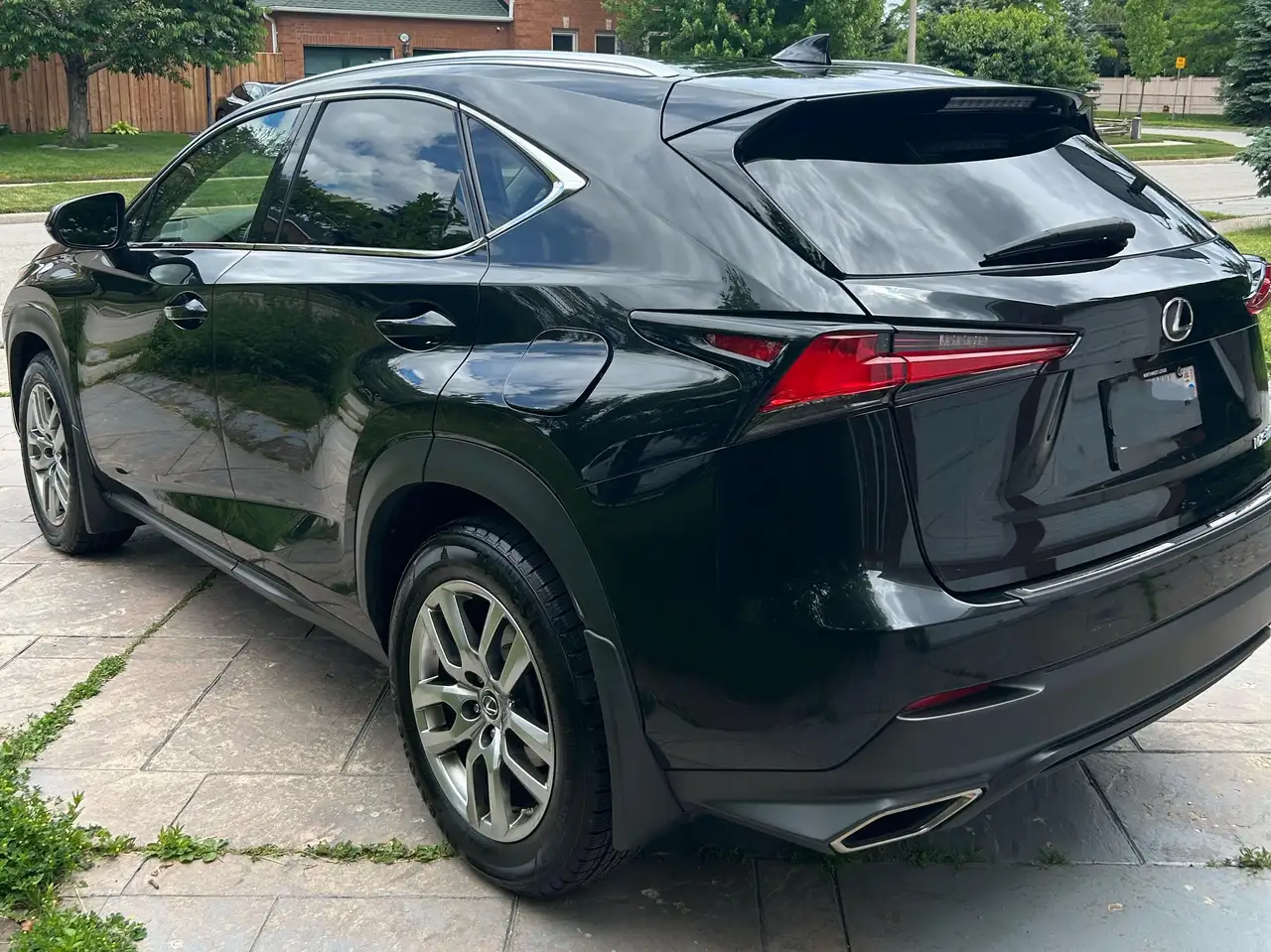 Lexus NX photo Lexus NX