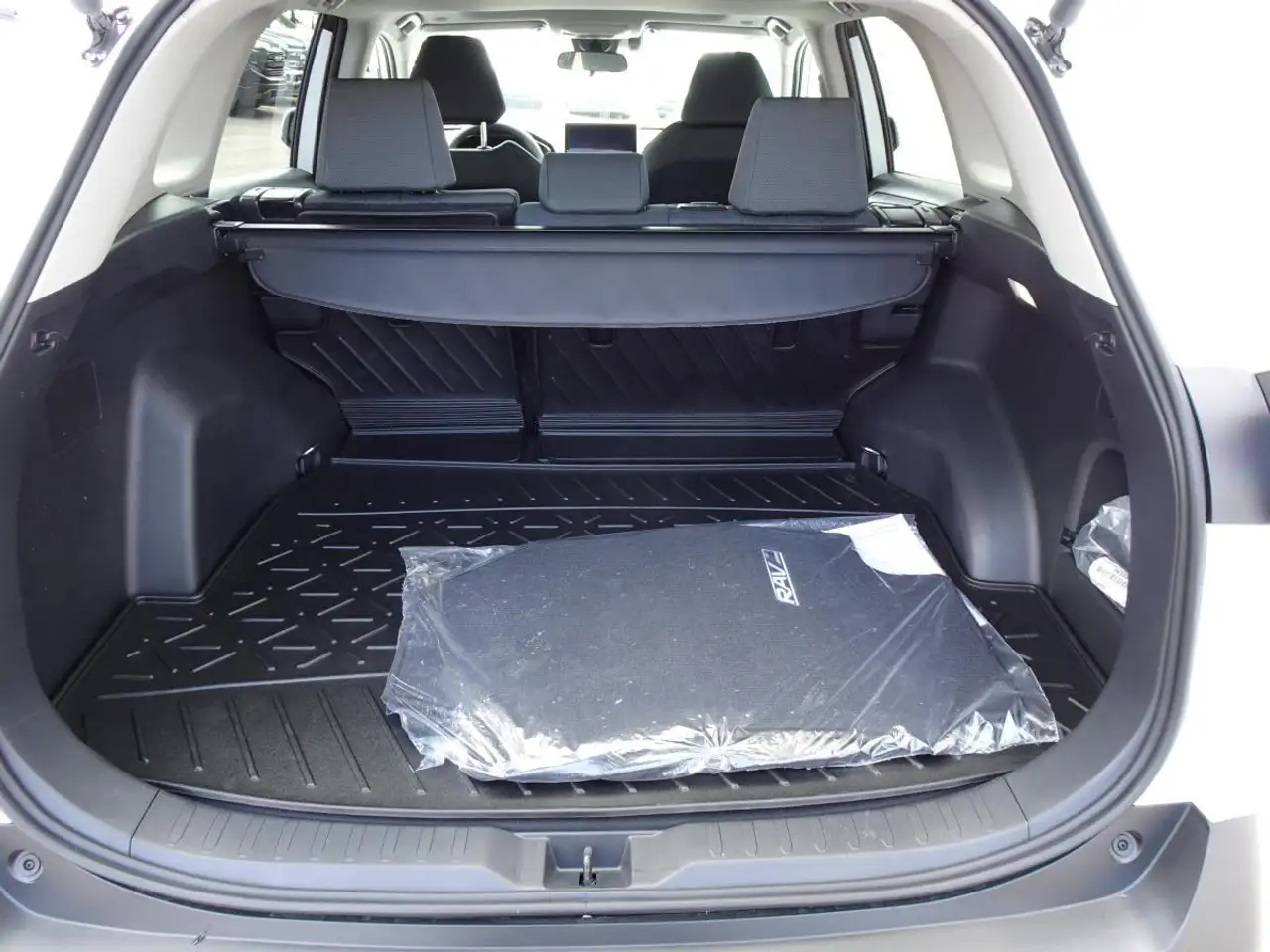 Toyota RAV 4 photo Toyota RAV 4