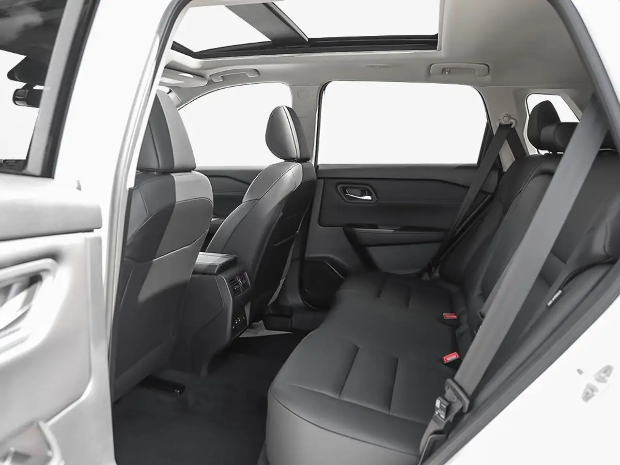 Nissan Rogue photo Nissan Rogue