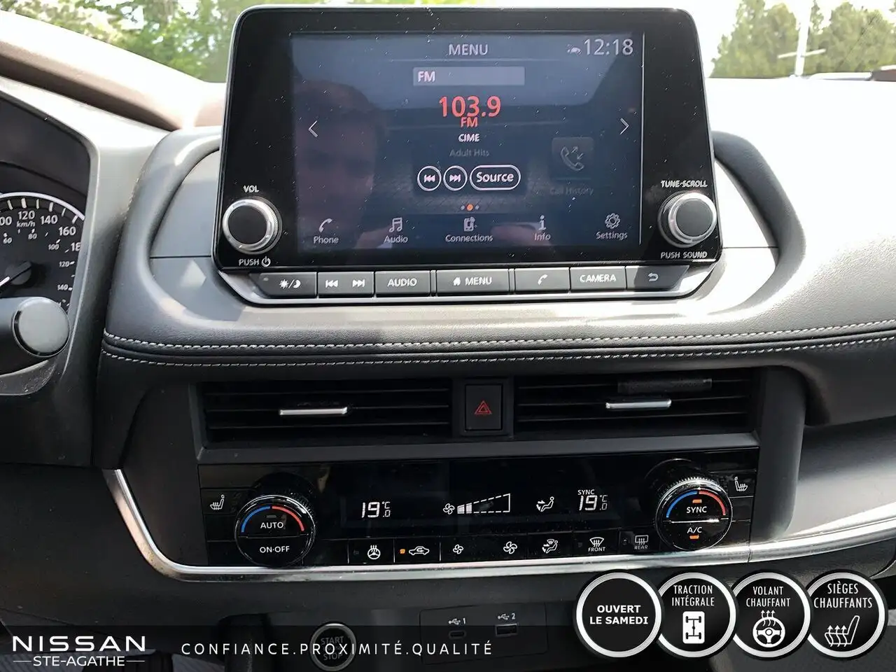 Nissan Rogue photo Nissan Rogue