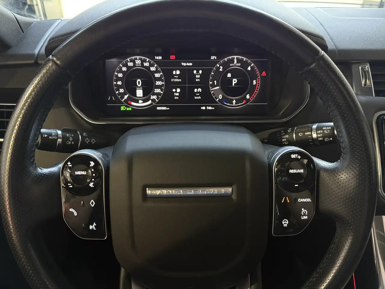 Land Rover Range Rover Sport снимка Land Rover Range Rover Sport