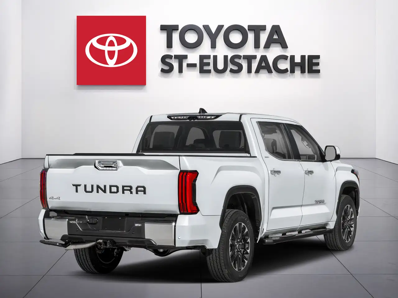 Toyota Tundra снимка Toyota Tundra