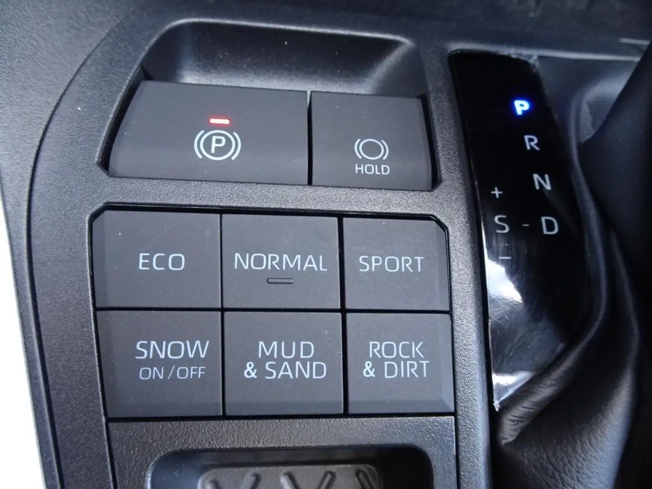 Toyota RAV 4 photo Toyota RAV 4