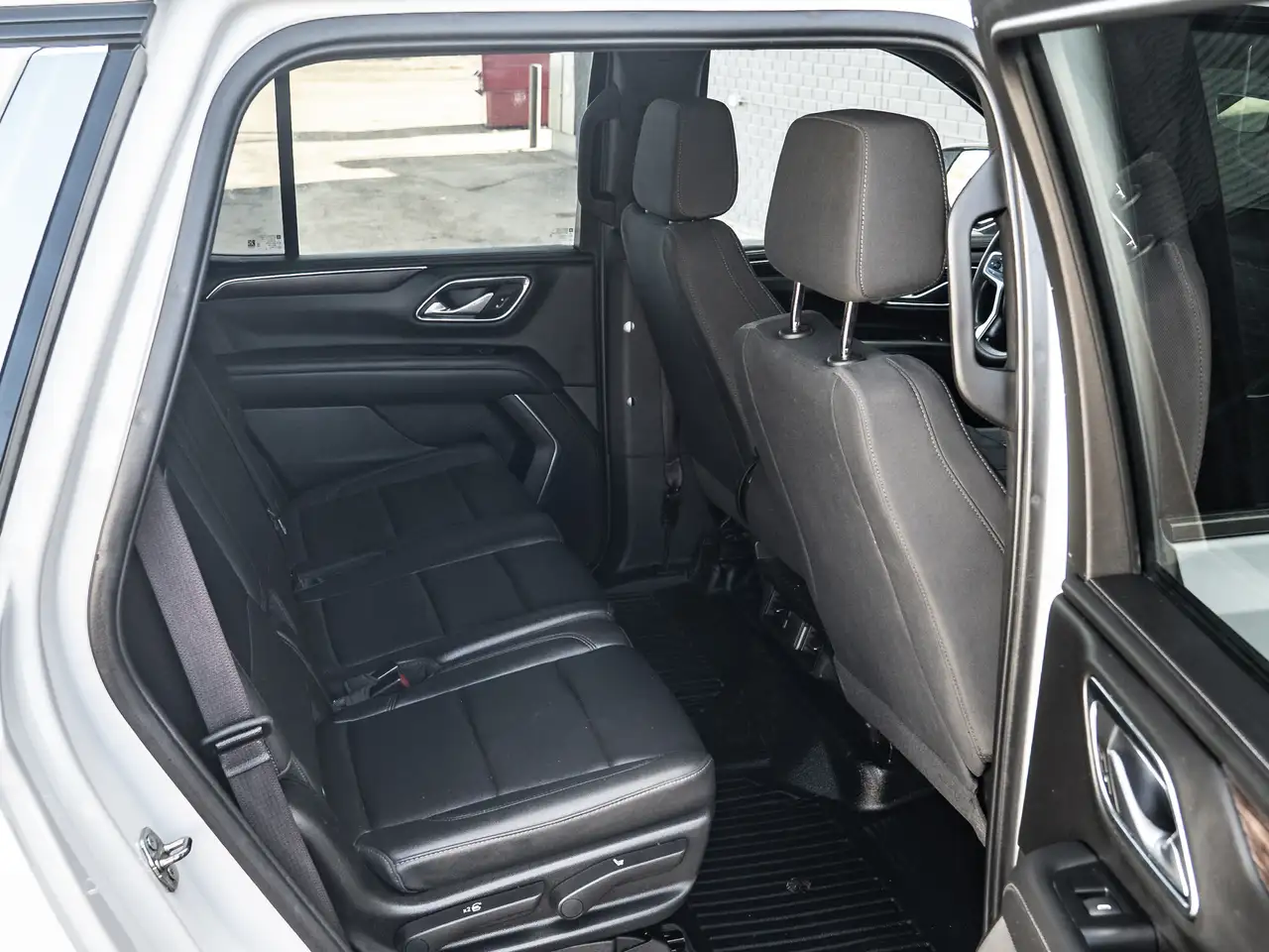 Chevrolet Tahoe снимка Chevrolet Tahoe