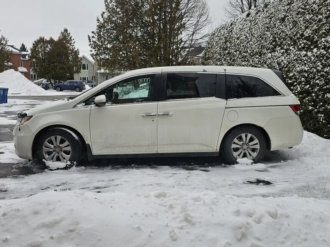 Honda Odyssey photo Honda Odyssey