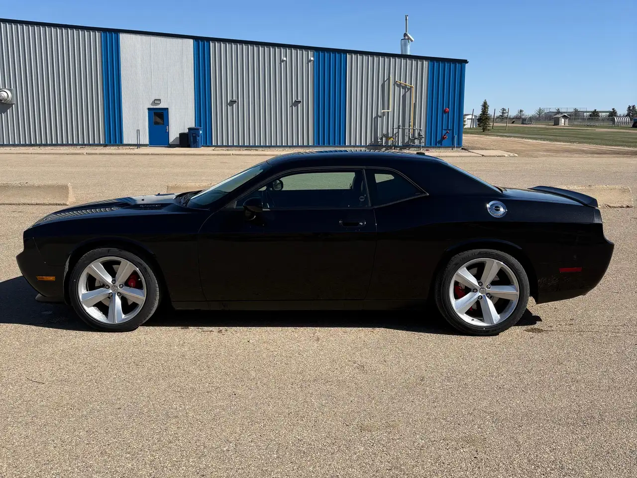 Dodge Challenger снимка Dodge Challenger