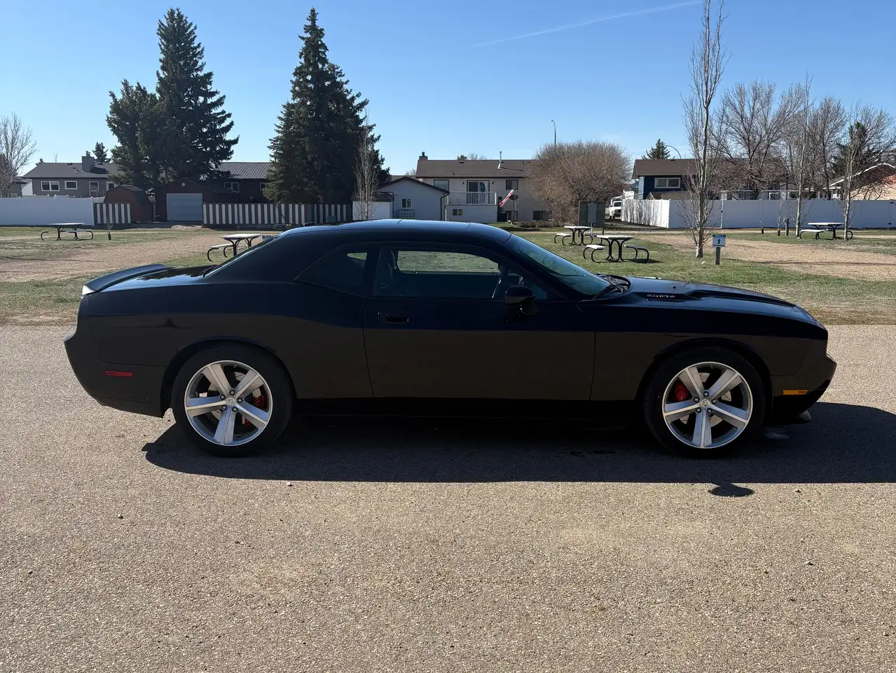 Dodge Challenger снимка Dodge Challenger