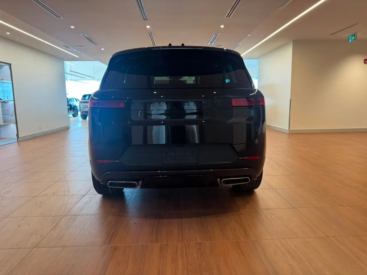 Land Rover Range Rover Sport снимка Land Rover Range Rover Sport