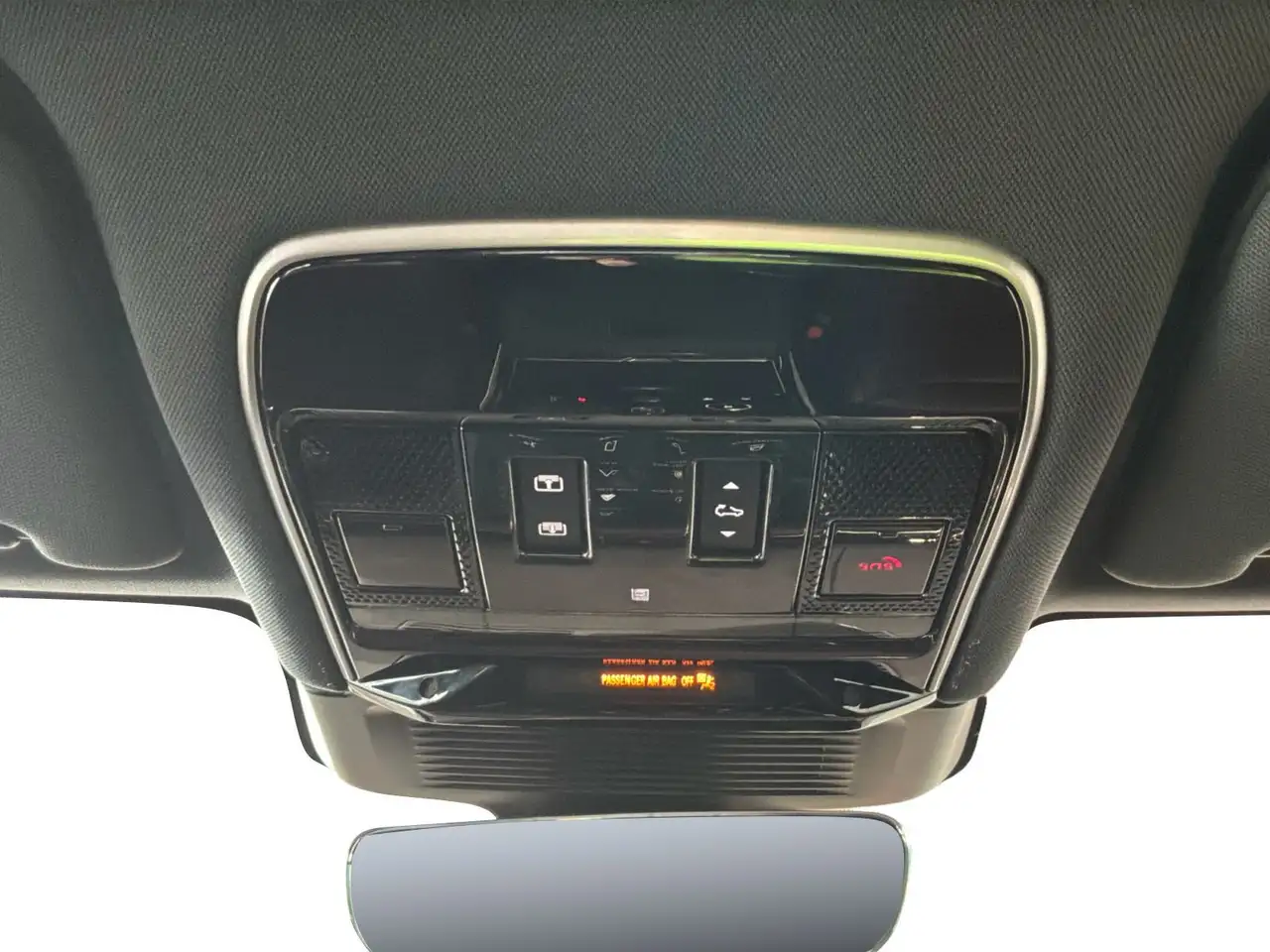Land Rover Range Rover Sport снимка Land Rover Range Rover Sport