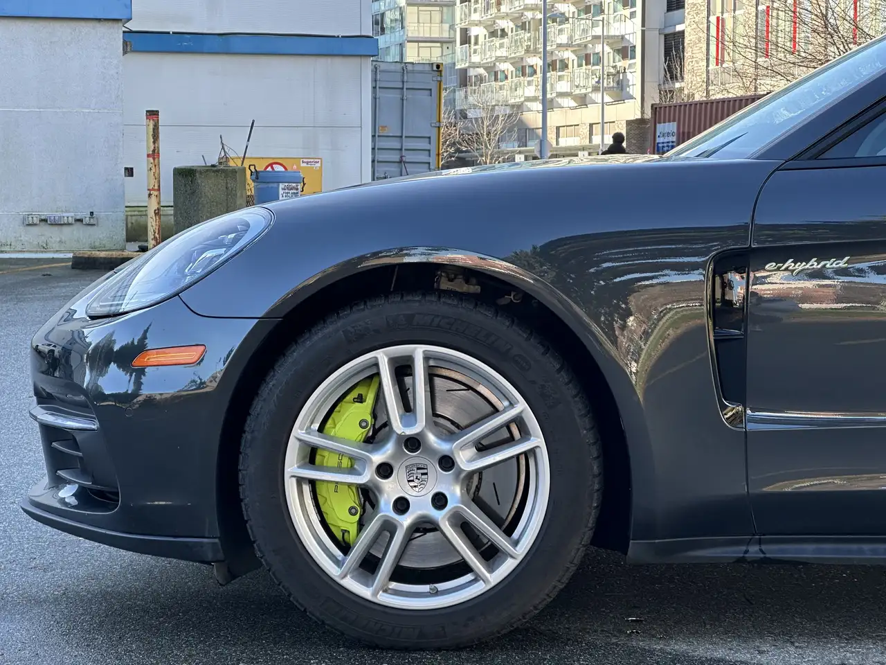 Porsche Panamera снимка Porsche Panamera