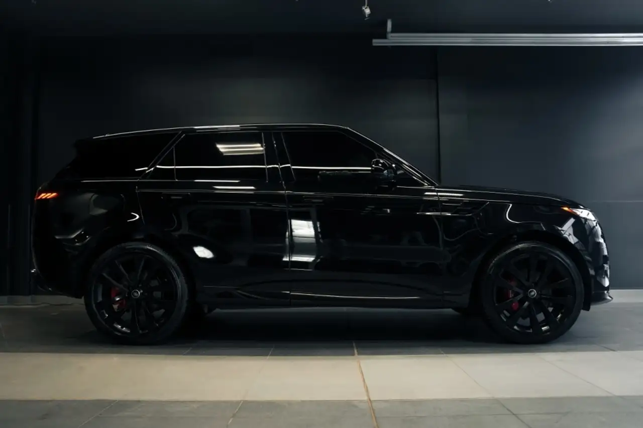 Land Rover Range Rover Sport снимка Land Rover Range Rover Sport