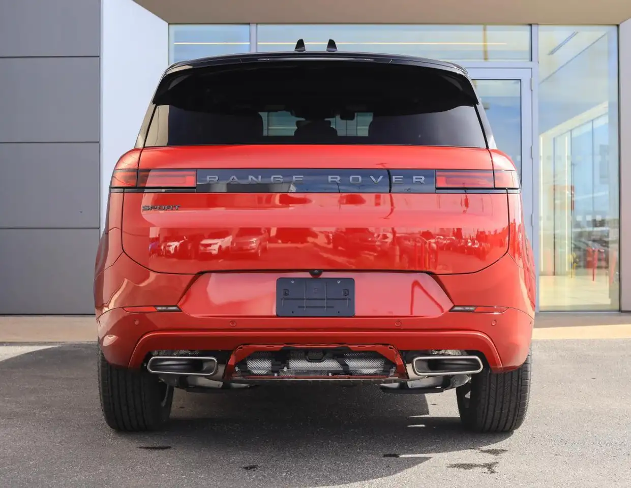 Land Rover Range Rover Sport снимка Land Rover Range Rover Sport