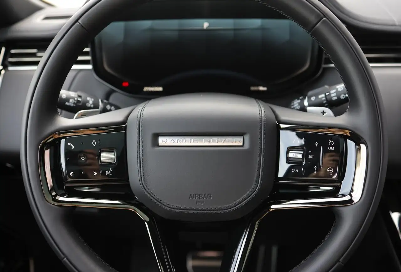 Land Rover Range Rover Sport снимка Land Rover Range Rover Sport
