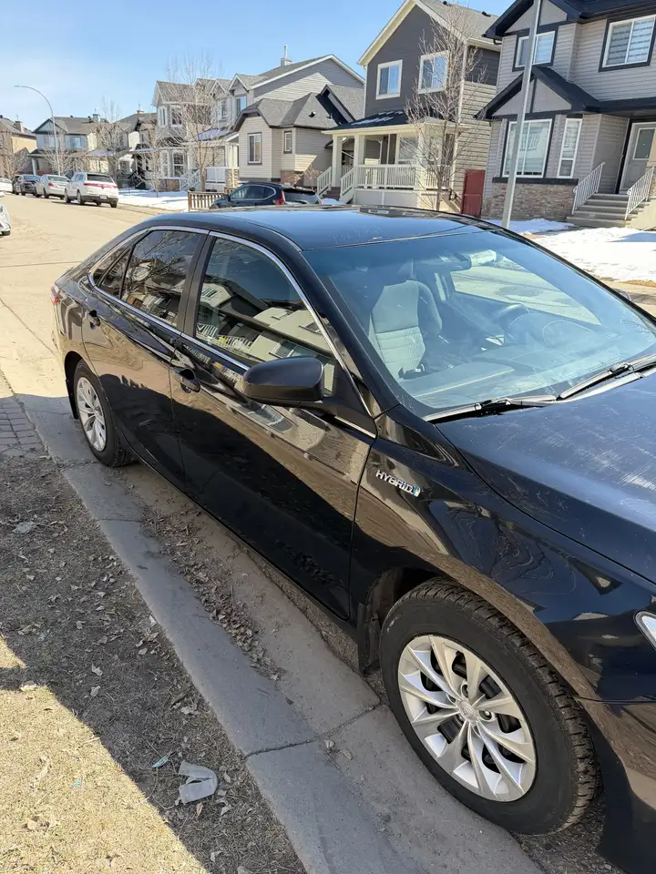 Toyota Camry снимка Toyota Camry