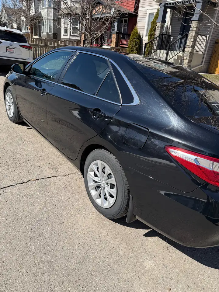 Toyota Camry снимка Toyota Camry