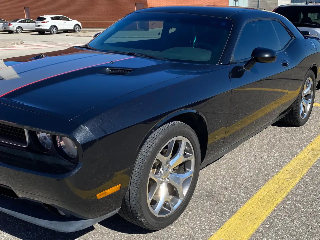 Dodge Challenger photo Dodge Challenger