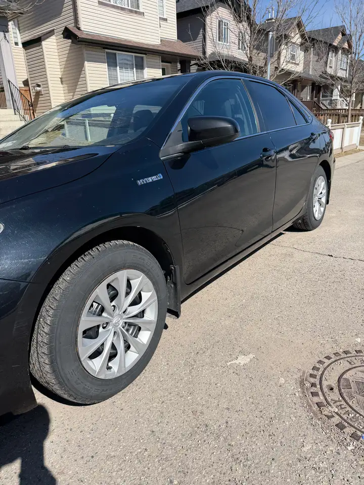 Toyota Camry снимка Toyota Camry