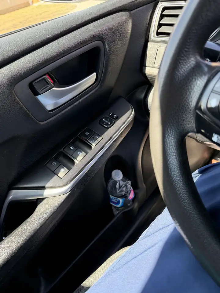 Toyota Camry снимка Toyota Camry
