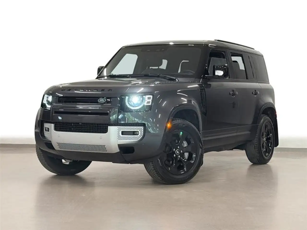 2025 Land Rover Defender