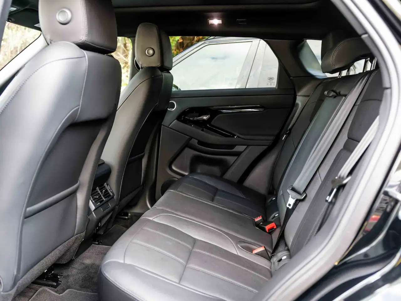 Land Rover Range Rover Evoque снимка Land Rover Range Rover Evoque