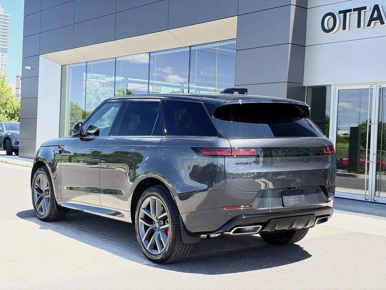 Land Rover Range Rover Sport photo Land Rover Range Rover Sport