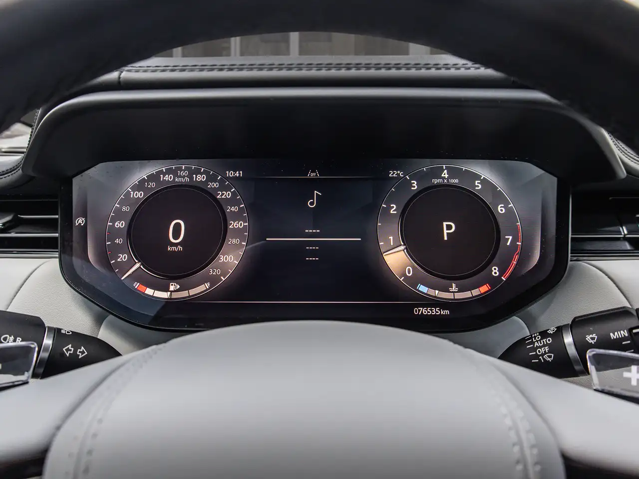 Land Rover Range Rover Sport снимка Land Rover Range Rover Sport