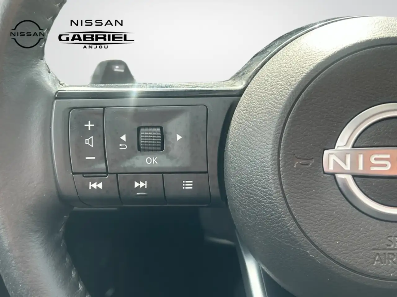 Nissan Rogue fotografie Nissan Rogue