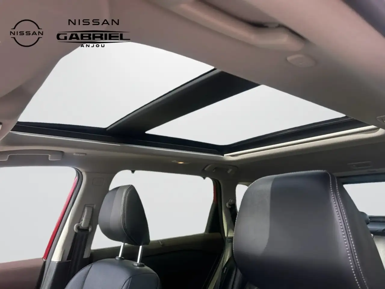 Nissan Rogue fotografie Nissan Rogue